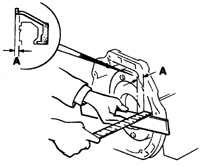 2. При установке гидротрансформатора проверьте расстояние от отверстий болтов