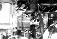 4. С помощью омметра измерьте сопротивление между положительным и отрицательным